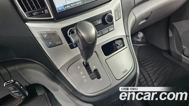 Hyundai The New Grand Starex id 2892077 из Кореи 19