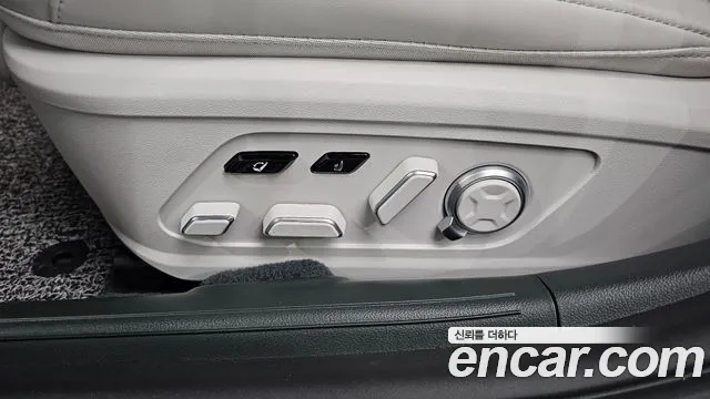 Hyundai Grandeur Hybrid (GN7) id 2706139 из Кореи 19