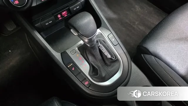 Kia Come New K3 id 3588541 из Кореи 19