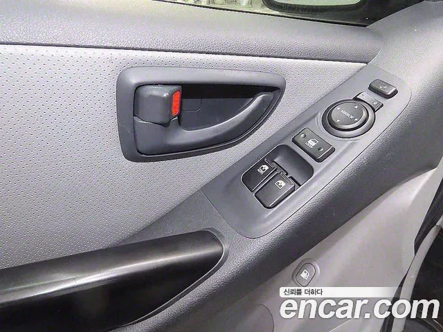 Hyundai The New Grand Starex id 2555023 из Кореи 19