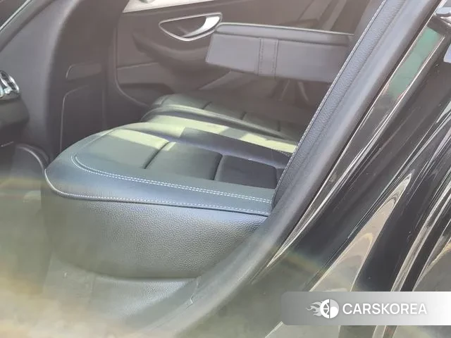 Mercedes-Benz E-Class W213 id 3694990 из Кореи 19