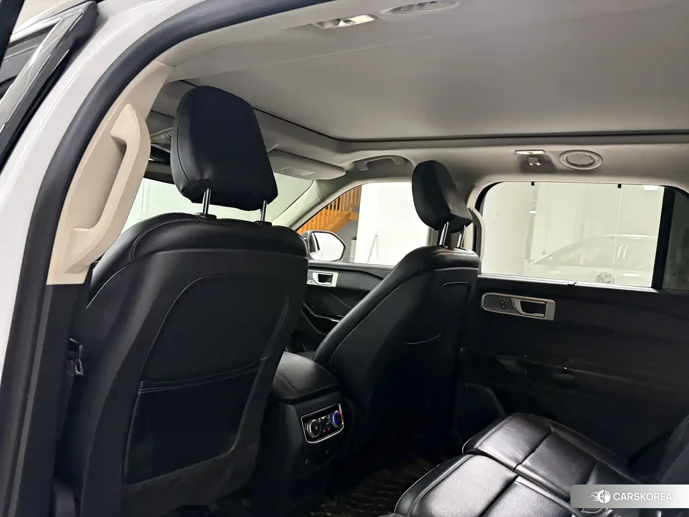 Ford Explorer id 4570609 из Китая 17