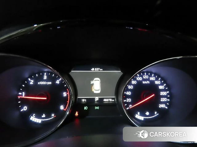 Kia All New Carnival id 3905476 из Кореи 19