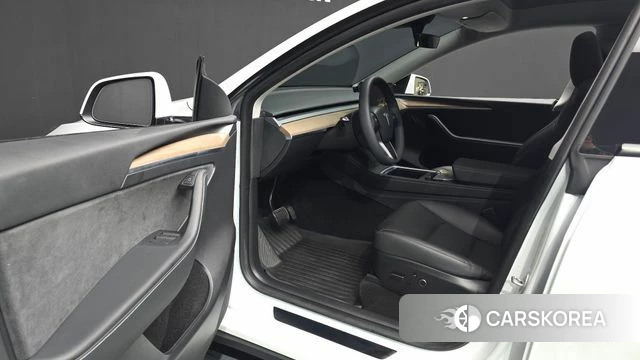 Tesla Model Y id 4871285 из Кореи 29