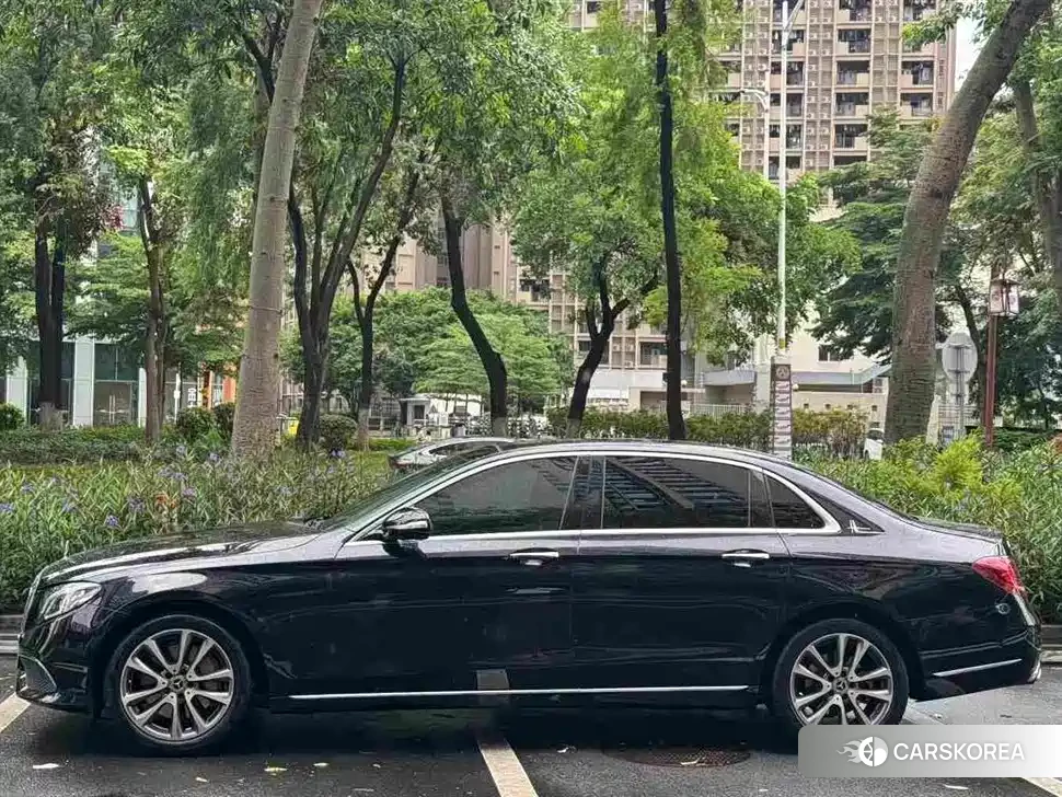 Mercedes-Benz E-Class id 4553997 из Китая 9