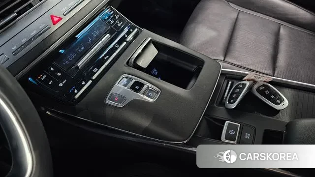 Hyundai The New Grandeur IG id 3355778 из Кореи 19