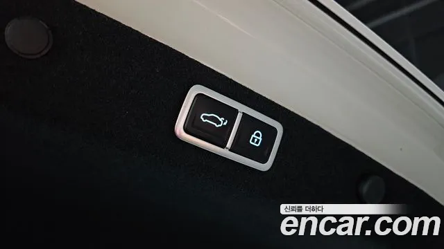 Hyundai Grandeur (GN7) id 2618976 из Кореи 19