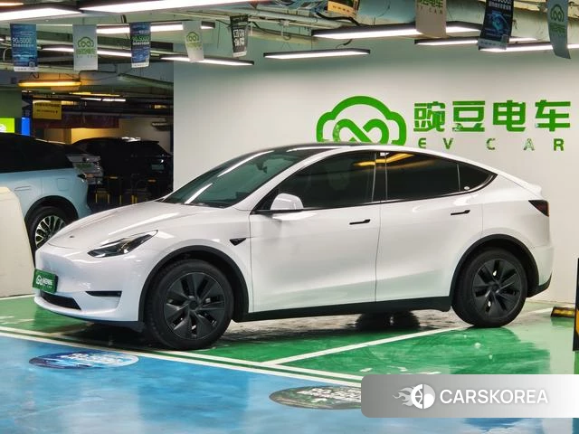 Tesla Model Y id 4209043 из Китая 21
