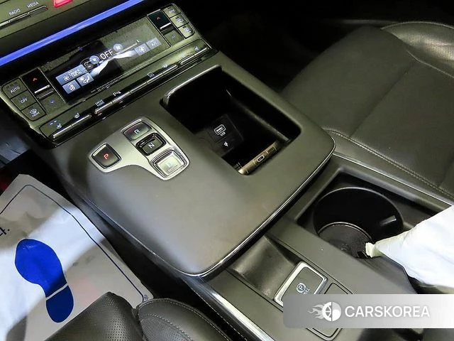 Hyundai The New Grandeur IG Hybrid id 4496346 из Кореи 15