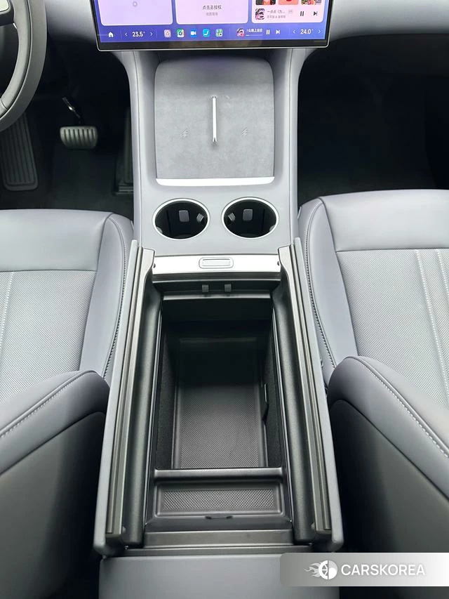 Xiaomi Car Xiaomi YU7 id 4182619 из Китая 28