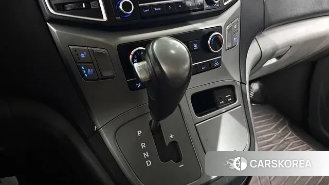 Hyundai The New Grand Starex id 3318875 из Кореи 19