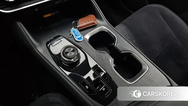 Lexus RZ450e id 3447221 из Кореи 19