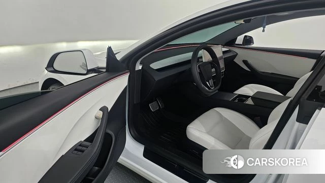 Tesla Model 3 id 4578976 из Кореи 35