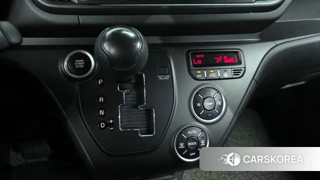 Kia The New Kia Ray id 3074396 из Кореи 19