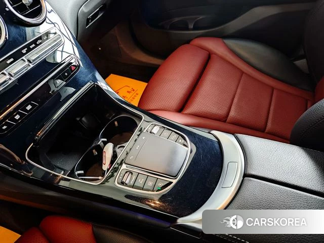 Mercedes-Benz GLC Coupe id 4238408 из Китая 26
