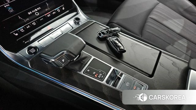 Audi A6 (C8) id 3896973 из Кореи 19