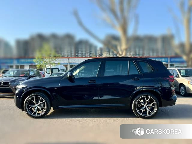 BMW X5 id 4256799 из Китая 16