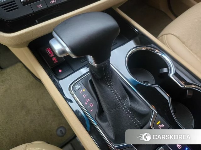 Kia The New Carnival id 3801583 из Кореи 18