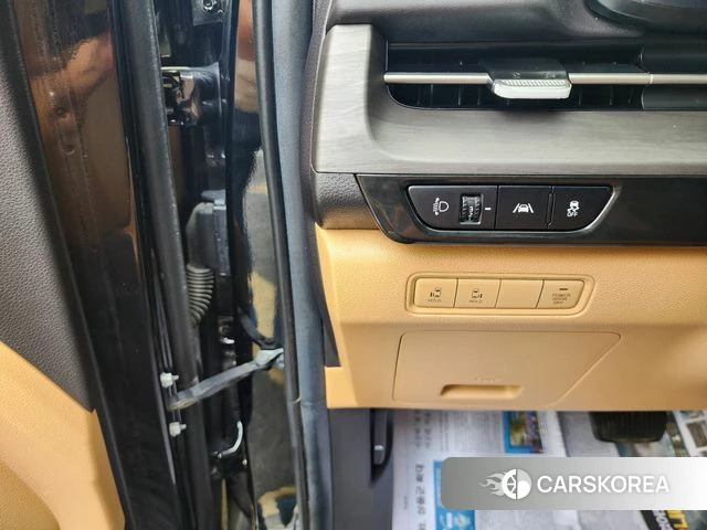 Kia Carnival 4th generation id 4848061 из Кореи 19