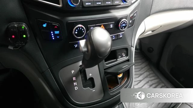 Hyundai The New Grand Starex id 4637659 из Кореи 29