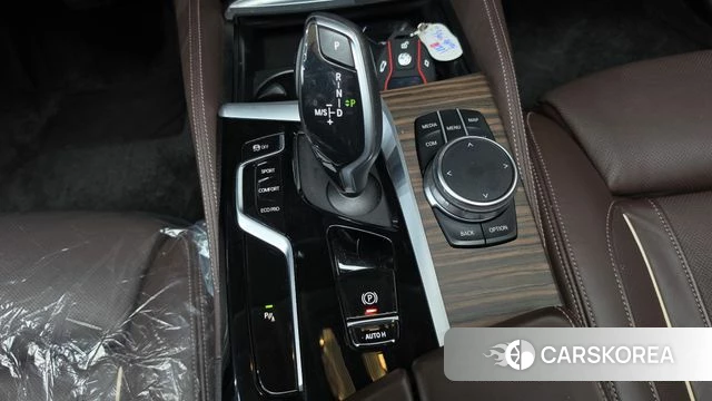BMW 5 Series (G30) id 4758201 из Кореи 19