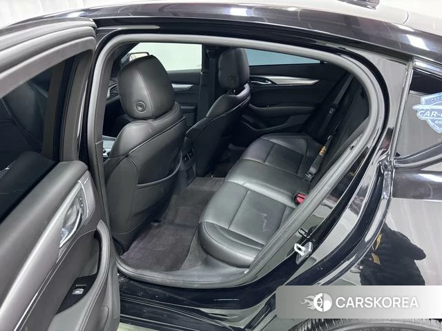 Cadillac CT5 id 4215003 из Китая 19