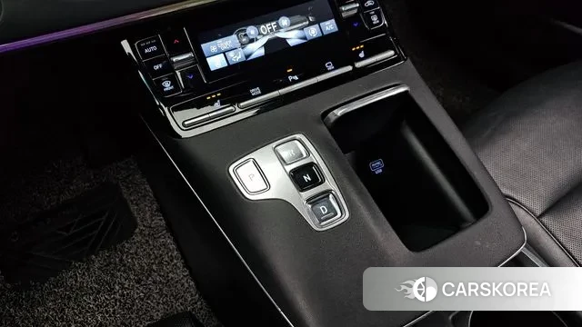 Hyundai The New Grandeur IG Hybrid id 3592684 из Кореи 19