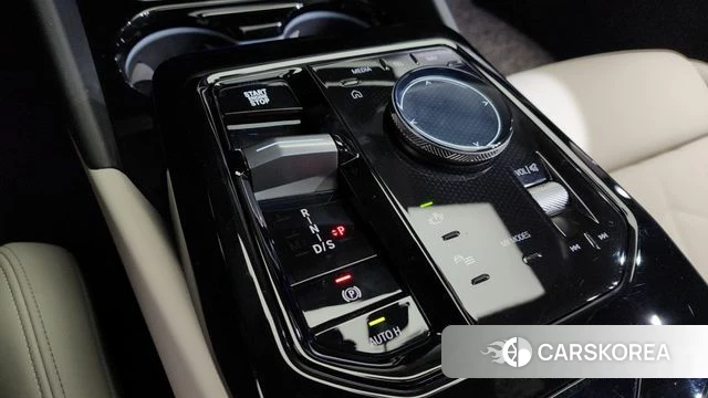 BMW 5 Series (G60) id 4381326 из Кореи 33