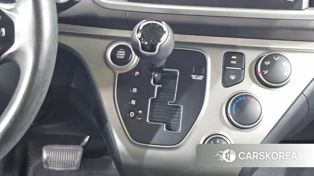Kia The New Ray id 4657548 из Кореи 28
