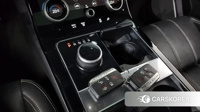 Land Rover Range Rover Velar id 3718857 из Кореи 19