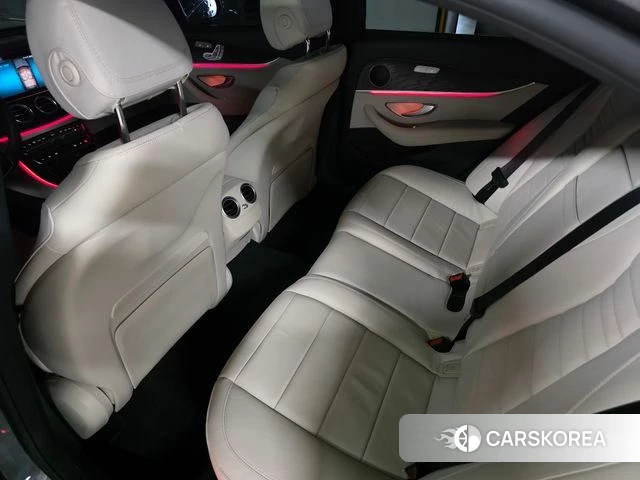 Mercedes-Benz E-Class W213 id 4654080 из Кореи 15