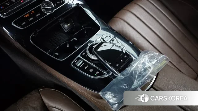 Mercedes-Benz E-Class W213 id 3651159 из Кореи 19