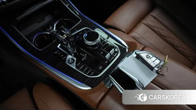 BMW X7 (G07) id 3343815 из Кореи 19