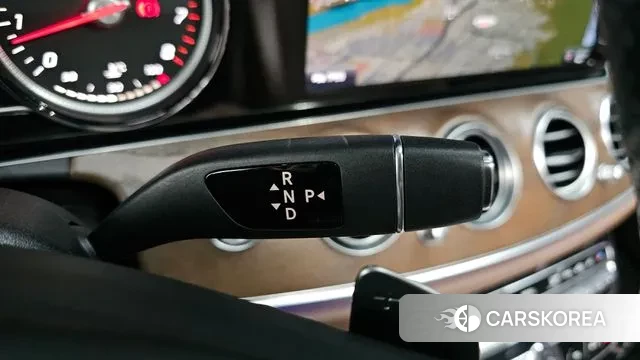 Mercedes-Benz E-Class W213 id 3485167 из Кореи 19