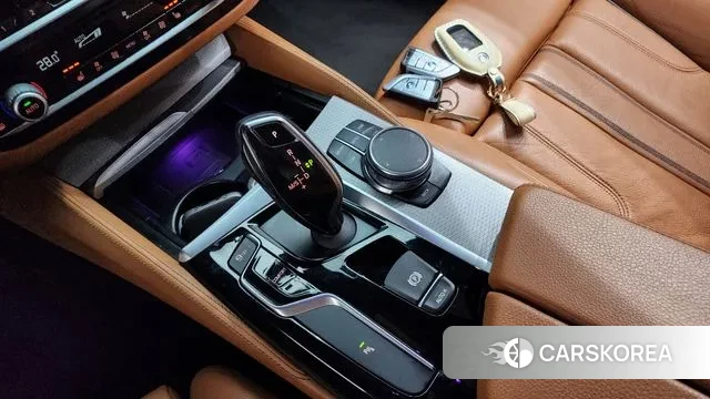 BMW 5 Series (G30) id 3357430 из Кореи 19