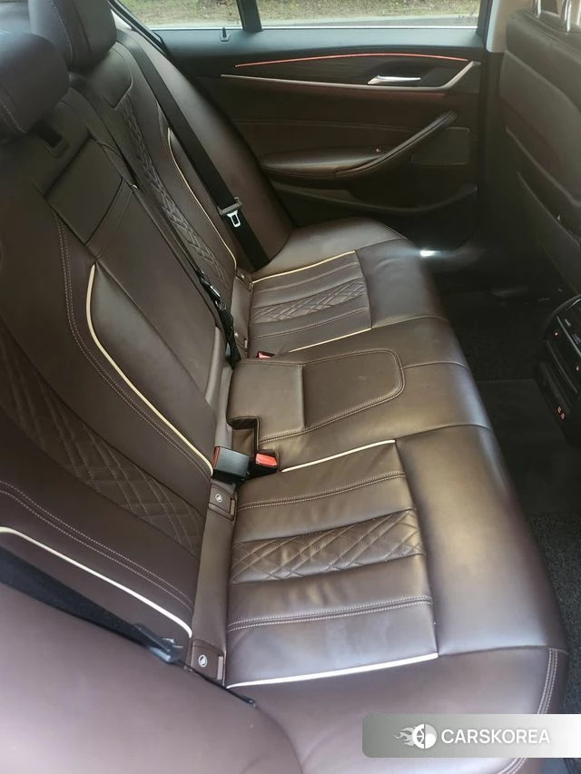 BMW 5 Series (G30) id 4894821 из Кореи 16