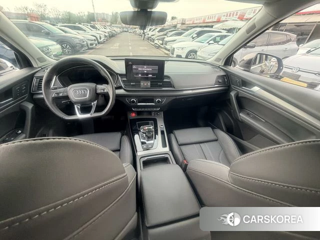 Audi Q5L id 4265865 из Китая 19