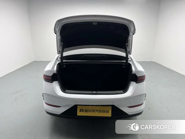 BYD Qin PLUS EV id 4198837 из Китая 19