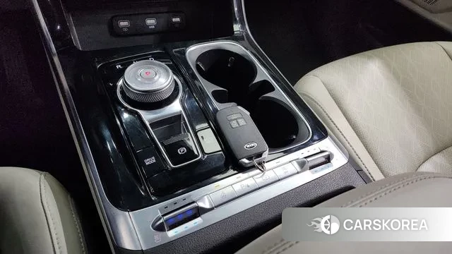 Kia Carnival 4th generation id 3012890 из Кореи 19