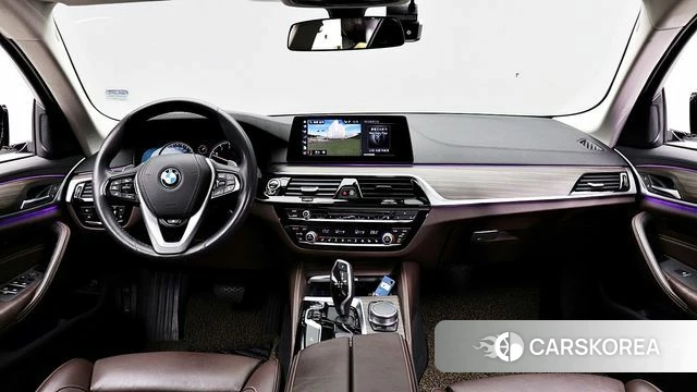 BMW 5 Series (G30) id 4574429 из Кореи 19