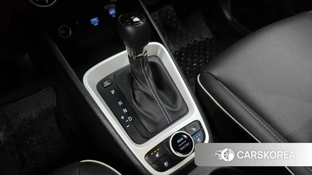 Hyundai Venue id 4350411 из Кореи 29