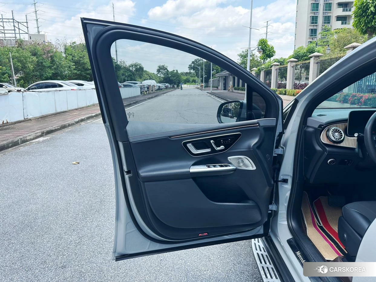 Mercedes-Benz EQE id 4487351 из Китая 20