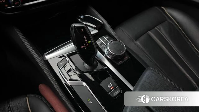 BMW 5 Series (G30) id 4693955 из Кореи 29