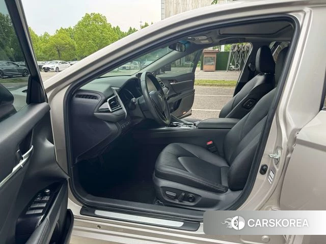 Toyota Camry id 4307018 из Китая 25