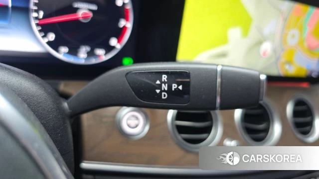 Mercedes-Benz E-Class W213 id 4794106 из Кореи 19