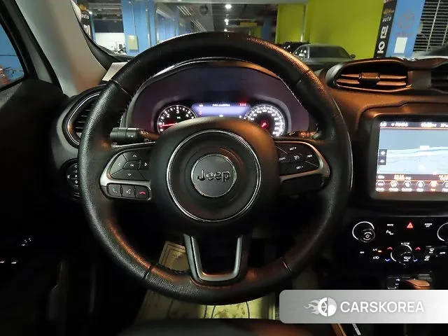 Jeep Renegade id 3161308 из Кореи 19