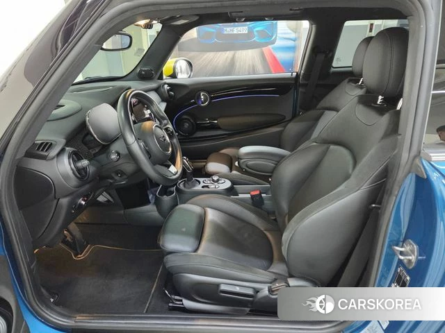 Mini Cooper Electric id 4847957 из Кореи 19
