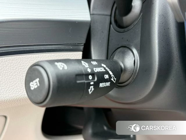 Roewe iMAX8 id 4209638 из Китая 21