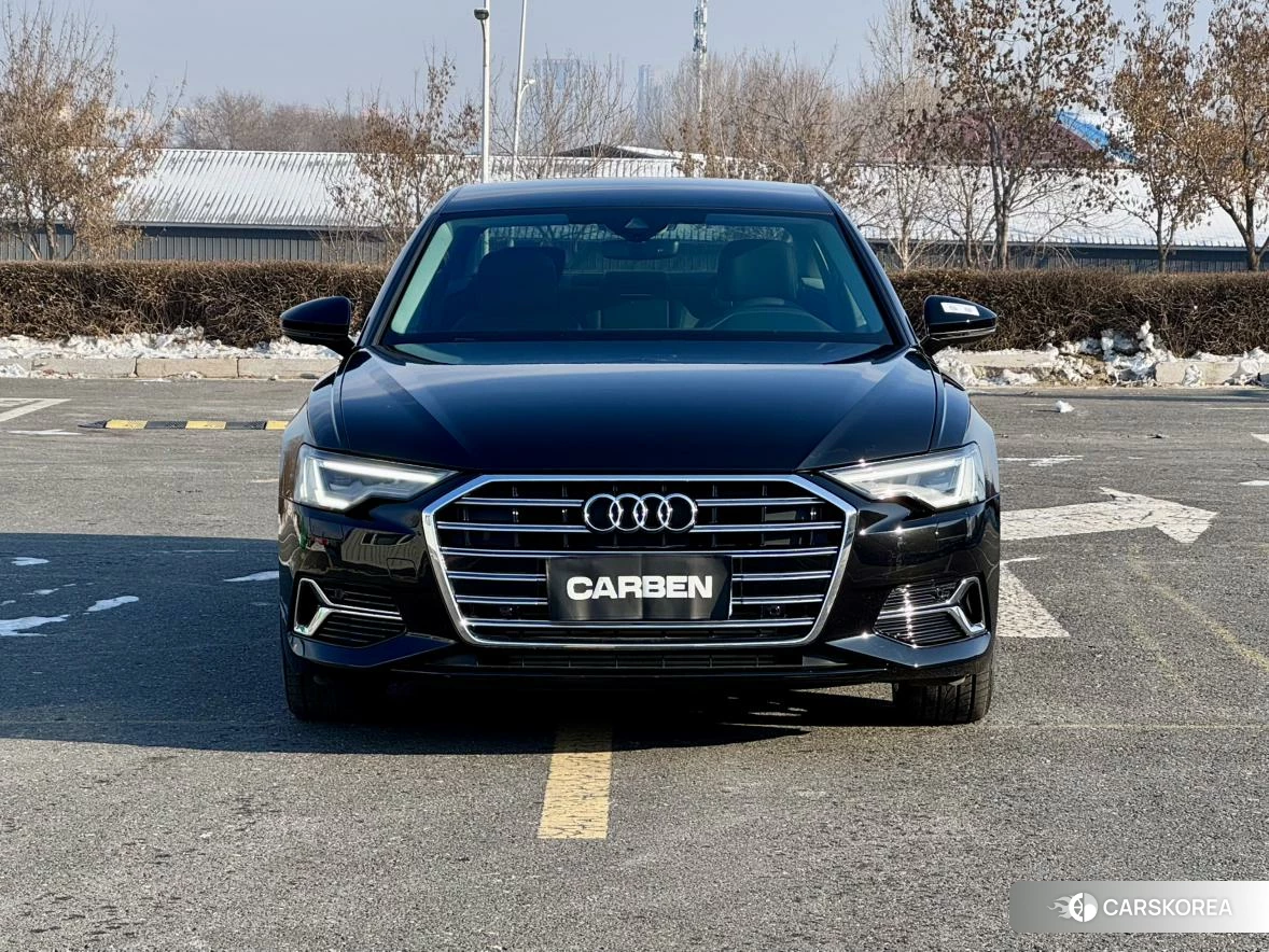 Audi A6L id 4479585 из Китая 13