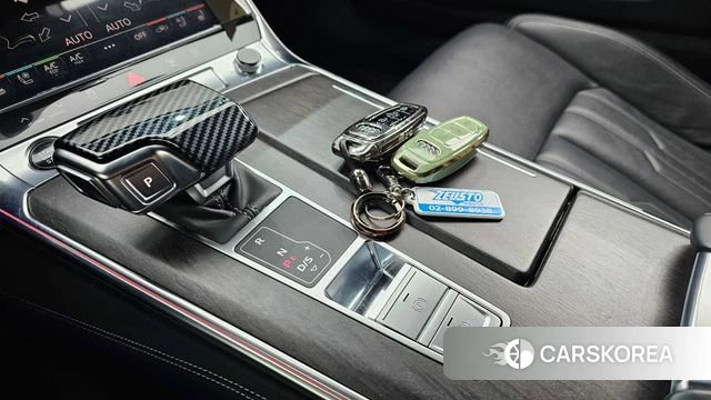 Audi A7 (4K) id 3860463 из Кореи 19